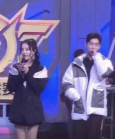 群演爆料杨洋视频播放,揭秘明星幕后生活 第1张 群演爆料杨洋视频播放,揭秘明星幕后生活 第1张