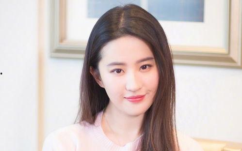 刘亦菲肖战娱乐爆料视频,揭秘明星幕后故事  第2张